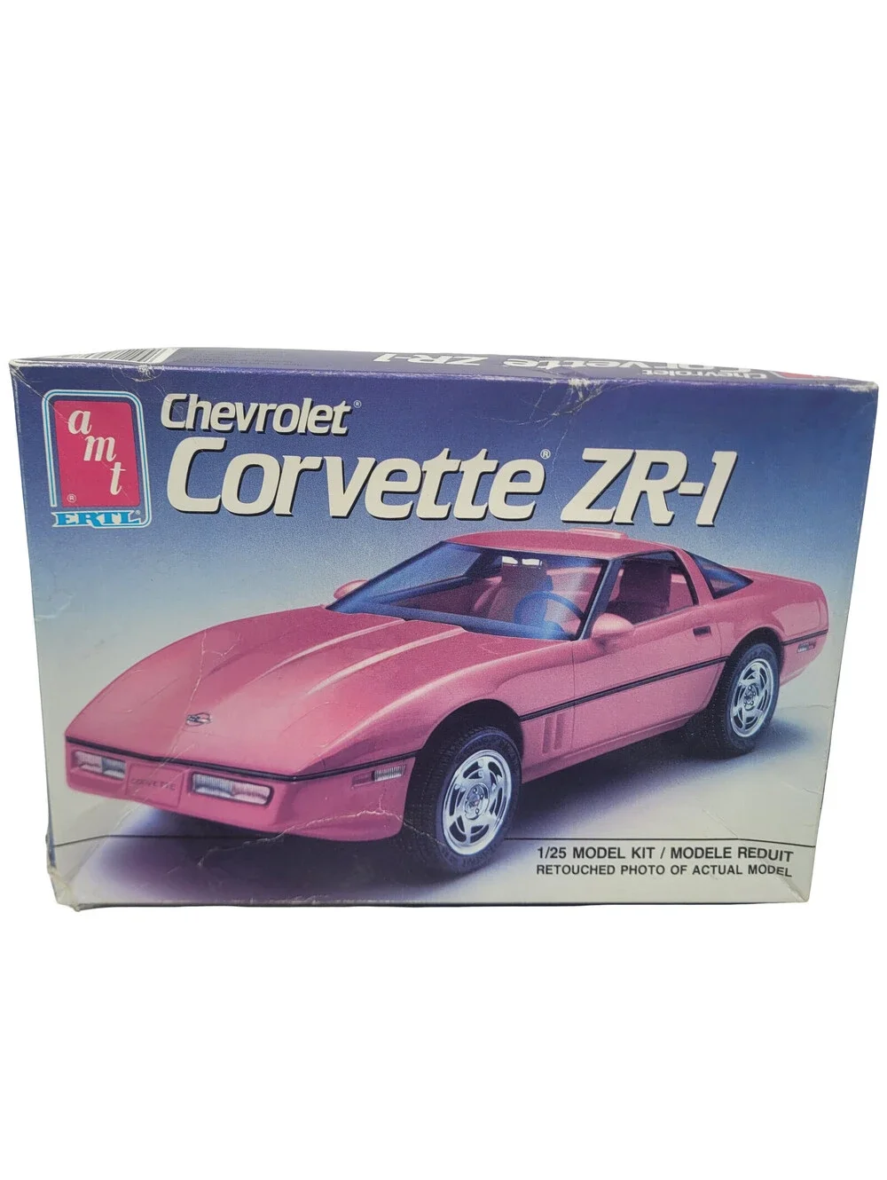 AMT Ertl Chevrolet Corvette ZR-1 1989 Model Kit 6073 1/25 Scale Open Box
